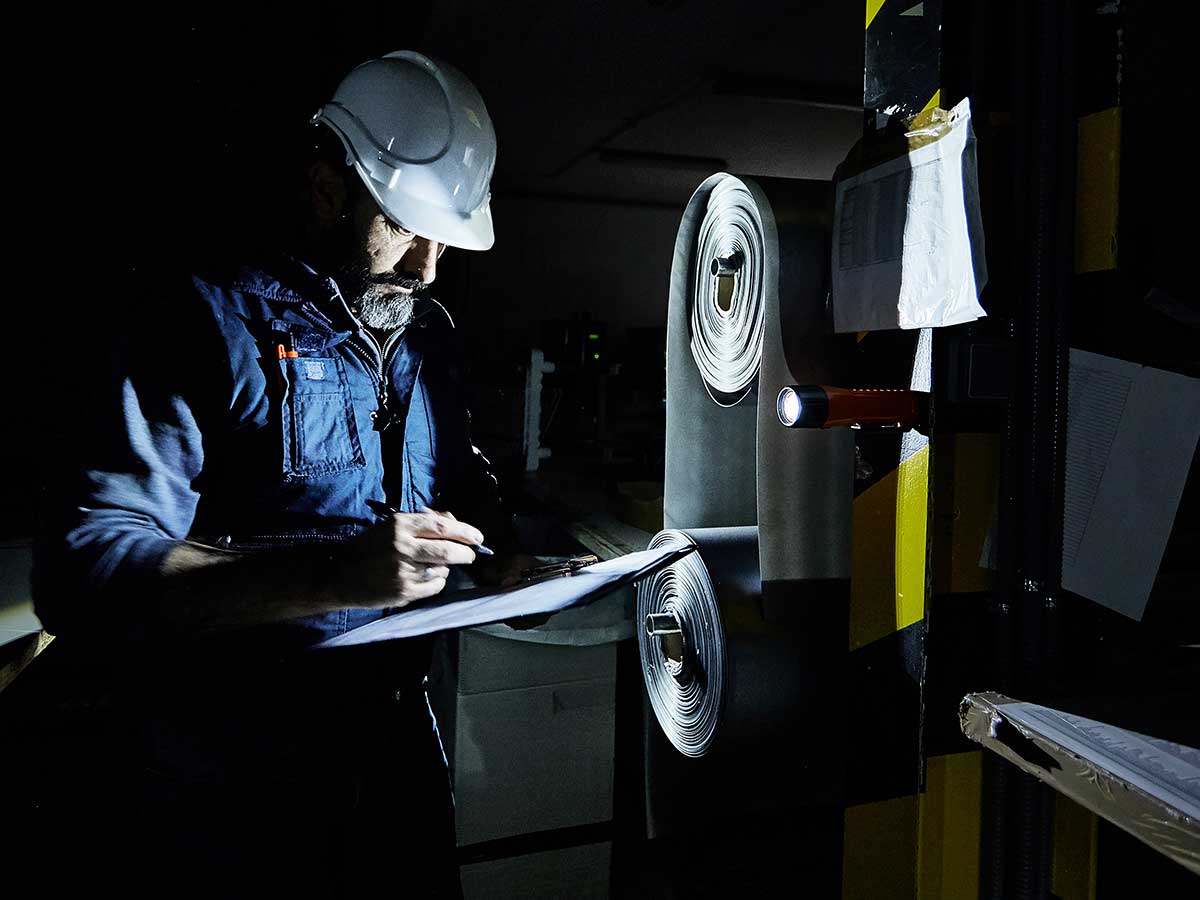 Fenix WF11E Intrinsically Safe Flashlight - Image 4